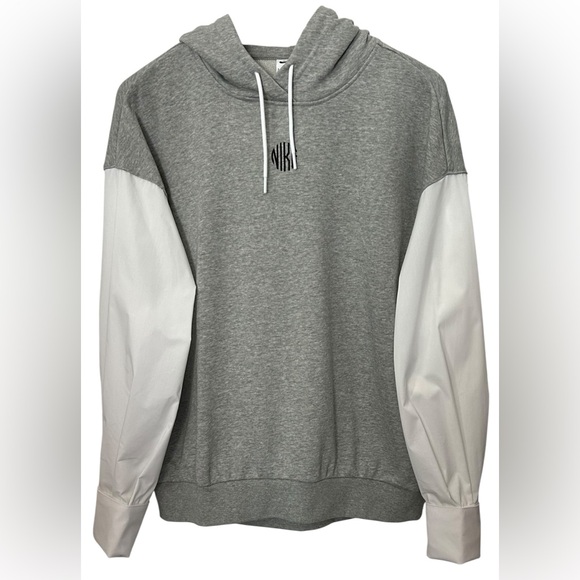 NWOT Women’s Nike Icon Clash Pullover Hoodie SZ Size Large New - Picture 1 of 3